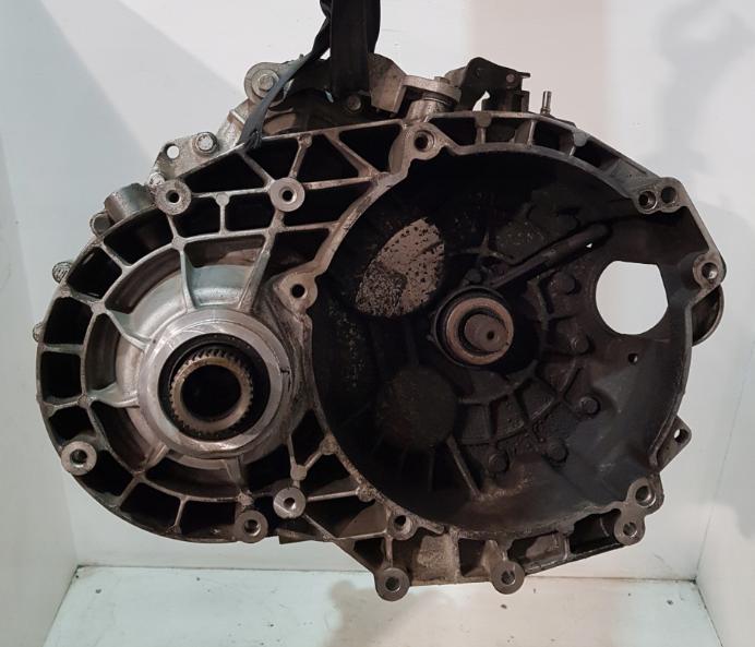 Volkswagen Transporter T5 2003-2015 hatchback 2.5 TDI diesel MT 96 kW  Prevodovka manuálna JKT