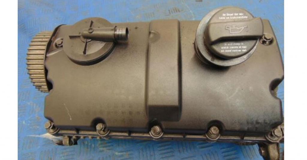 Volkswagen Golf V 2003-2009 hatchback 1.9 TDI diesel MT 77 kW 2006  Hlava valcov 038103373R