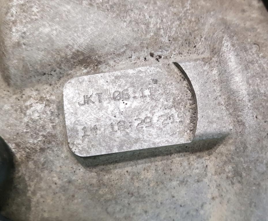 Volkswagen Transporter T5 2003-2015 hatchback 2.5 TDI diesel MT 96 kW  Prevodovka manuálna JKT