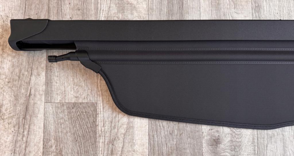 BMW 5 G31 2017-2024 combi   Roleta kufra 51477466635