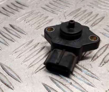 Saab 9-5 combi 3.0 TID V6 diesel 130 kW 2002  Snímač tlaku sacieho potrubia (MAP senzor) PS6105