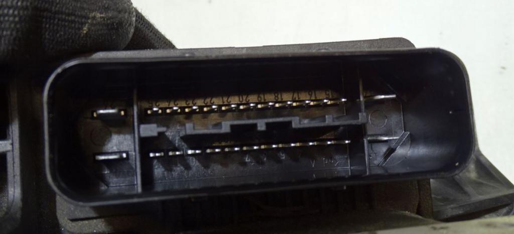 Opel Astra III 2004-2014 sedan 1.3 CDTI diesel MT 51 kW 2004  Pumpa ABS