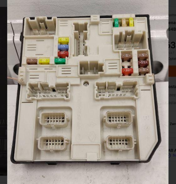 Renault Master III 2010-2019 hatchback 2.3 DCI diesel MT 81 kW 2015  Poistková skrinka 284B63007R USM2010 1356061320