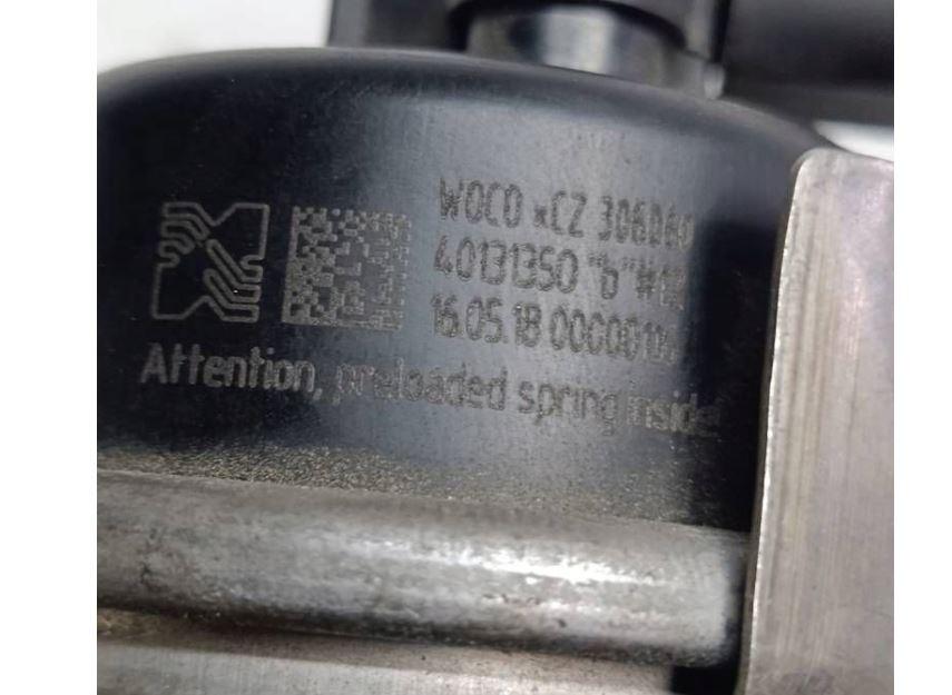 Volkswagen Passat B8 2014- combi 2.0 TDI diesel MT 110 kW 2015  Regulátor (nastavovač) turbodúchadla 40131350