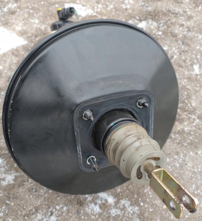 Renault Scenic I 1996-2003 hatchback Posilňovač bŕzd 8200097098