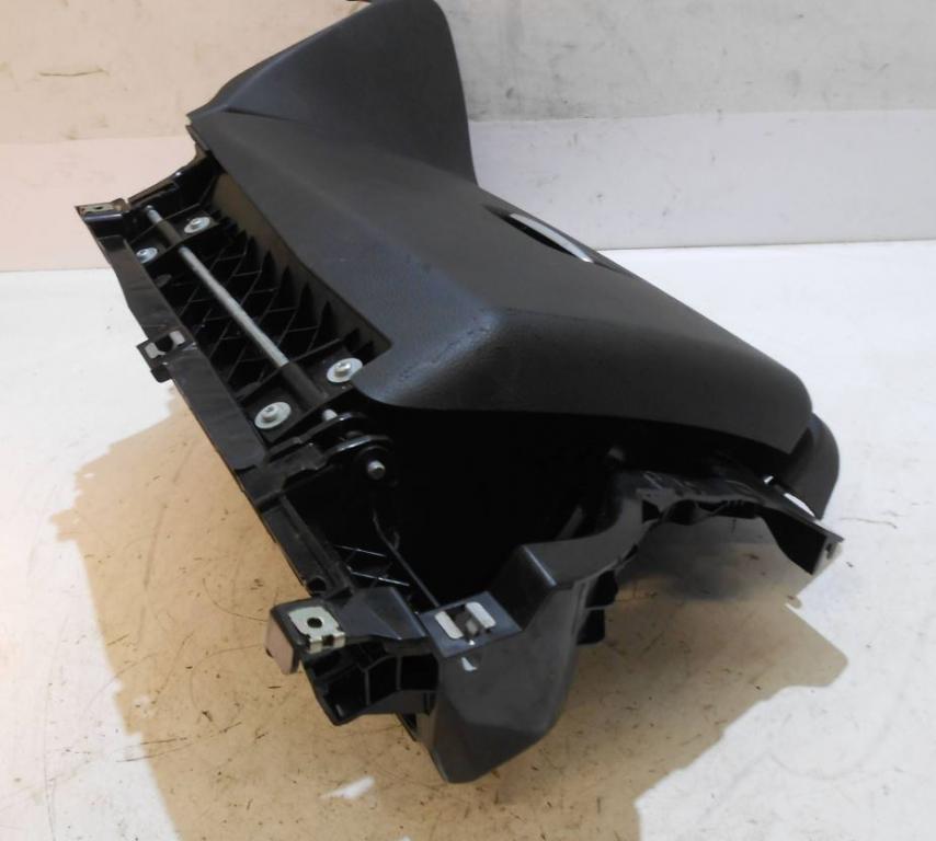 BMW 1 E87 2004-2011 hatchback   Priehradka (kastlík) 6962632 6962624  6982563