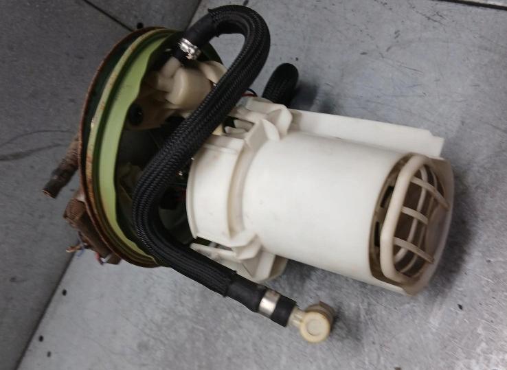 Opel Corsa C 2000-2006 Snímač hladiny paliva