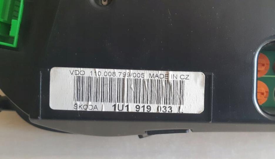 Skoda Octavia I 1996-2010 hatchback 1.6 petrol MT 55 kW Prístrojová doska 1U1919033L