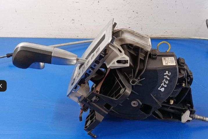 Opel Zafira B 2005-2014 hatchback 1.9 CDTI diesel MT 88 kW 2006  Rýchlostná páka (kulisa) 13142071AD