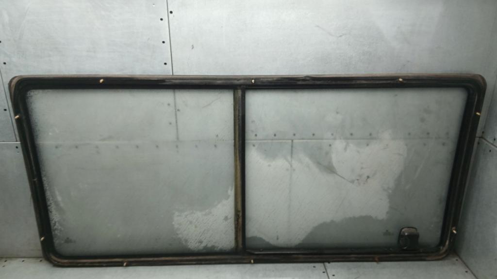 Volkswagen Transporter T4 1990-2003 2.4 D diesel 57 kW 0  Sklo karosérie lave