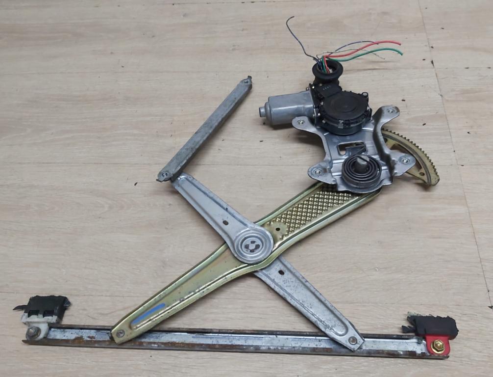 Toyota Yaris verso Mechanizmus sťahovania okna predný ľavý 85720-52040