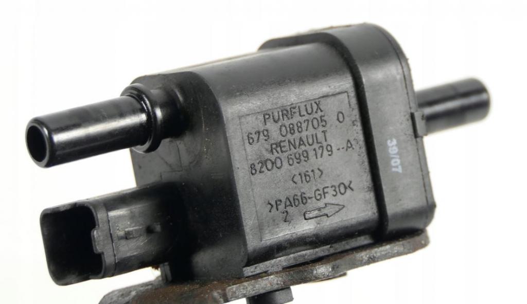 Renault Laguna III 2007-2015 hatchback 1.5 DCI diesel MT 81 kW 2008  Podtlakový ventil K9K780