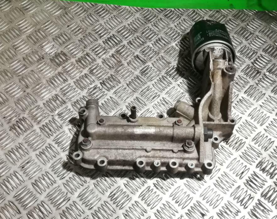 Kia Sorento I 2003-2009 suv 2.5 CRDi 16v diesel 103 kW 2002  Obal olejového filtra 264004A002