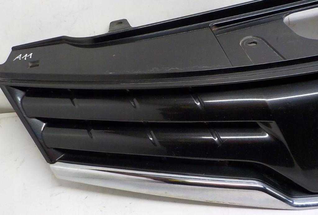 Nissan Note I 2006-2012 Mriežka predná (maska chladiča) 62310BH00H 4863T0010