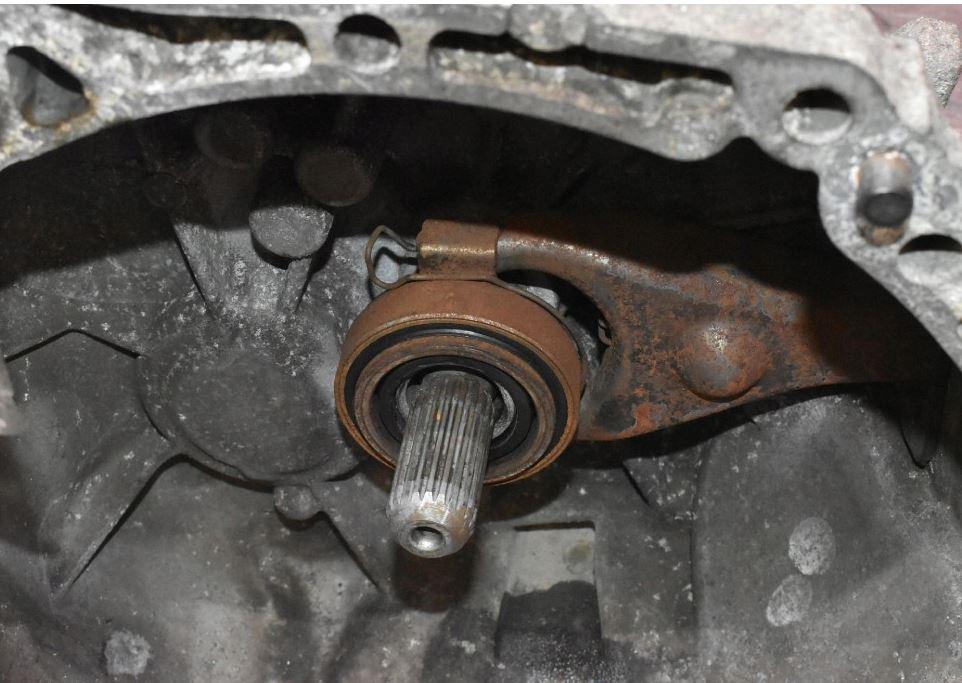 Toyota Yaris verso hatchback 1.4 D4D diesel MT 55 kW 2001  Prevodovka manuálna Y20207941