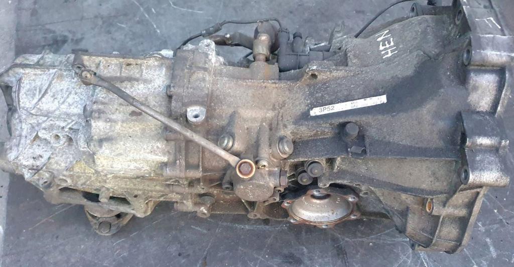 Audi A4 B6 2000-2004 combi 2.5 TDI diesel MT 120 kW 2004  Prevodovka manuálna HEN