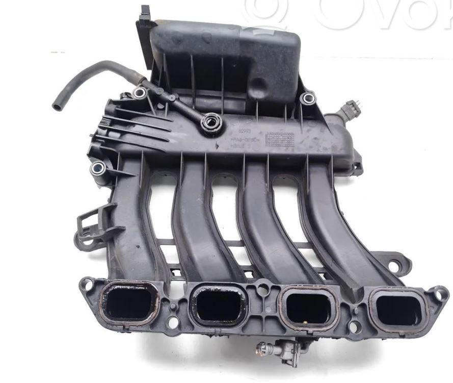 Renault Megane III 2008-2016 combi 1.6 16v petrol MT 81 kW 2014  Sacie potrubie 8200647713 62774LS