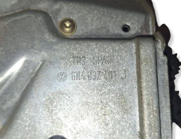 Volkswagen Polo III 6N 1994-2001 hatchback 1.4 16v petrol MT 55 kW 2001  Mechanizmus sťahovania okna predný ľavý 6N3959801D