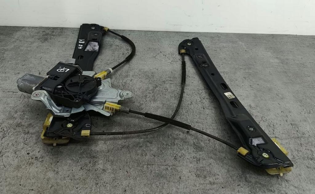 Opel Insignia A 2008-2017 hatchback 2.0 CDTI diesel MT 118 kW 2012  Mechanizmus sťahovania okna predný ľavý 13302456 966432-102