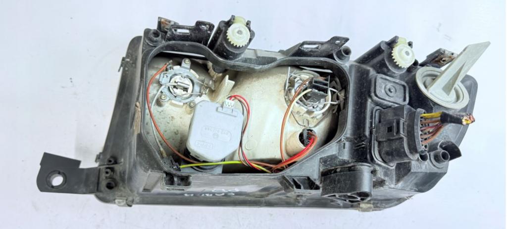 Skoda Fabia I 1999-2007 hatchback 1.2 petrol MT 40 kW 2004  Svetlo predné pravé