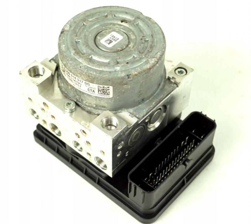 Volkswagen Passat B8 2014- combi 2.0 TDI diesel AT 110 kW 2015  Pumpa ABS 5Q0614517DG