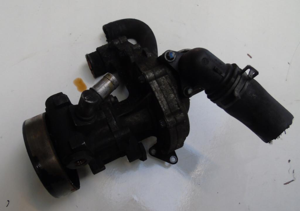 Chrysler Pt cruiser hatchback 2.2 CRD diesel MT 89 kW Servočerpadlo 0034665901 6642010003 6642010010