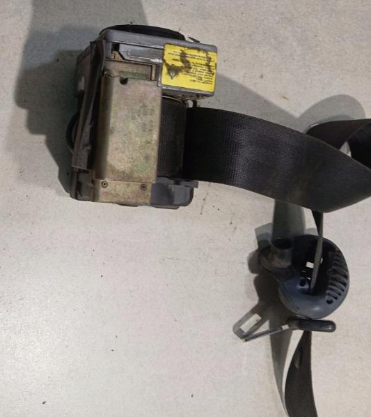 Skoda Octavia I 1996-2010 combi 1.9 TDI diesel MT 81 kW  Bezpečnostný pás predný ľavý 1U4857701A