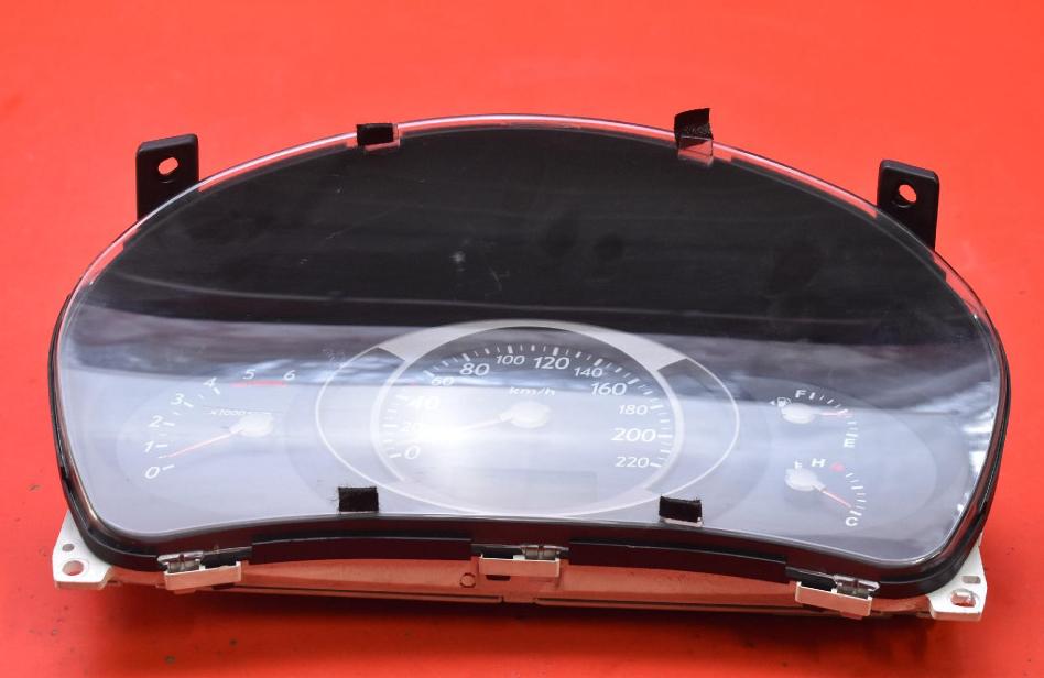 Hyundai Tucson I 2004-2009 hatchback 2.0 CRDI diesel MT 83 kW 2005  Prístrojová doska 94013-2E420