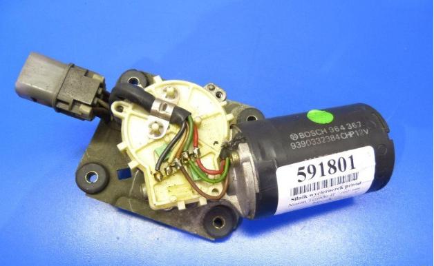 Nissan Terrano II 1992-2006 suv 2.7 TD diesel 74 kW 1994  Motorček stieračov predný 9390332384