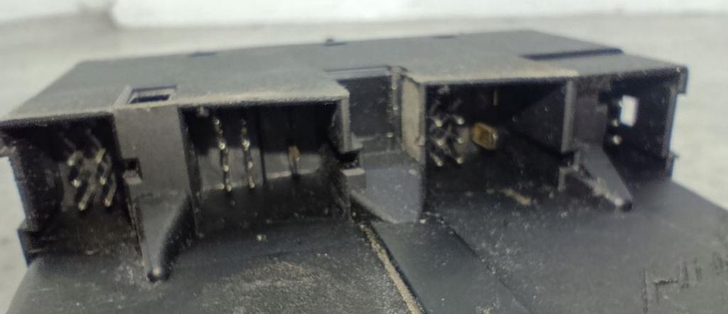 Mercedes Vito W639 2003-2014 2.2 CDI diesel AT 110 kW 2005  Spínacia skrinka 6395450608 3300.2353