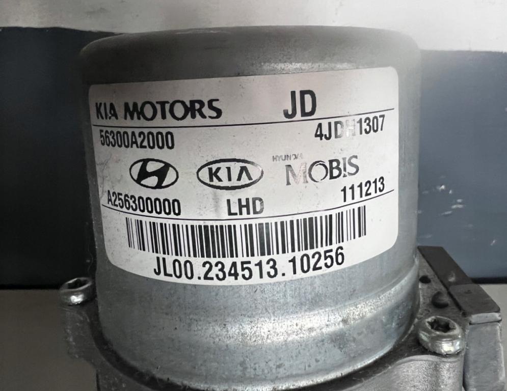 Kia Ceed II 2012-2018 combi  2014  Riadenie 56300A2000 A2563-99500