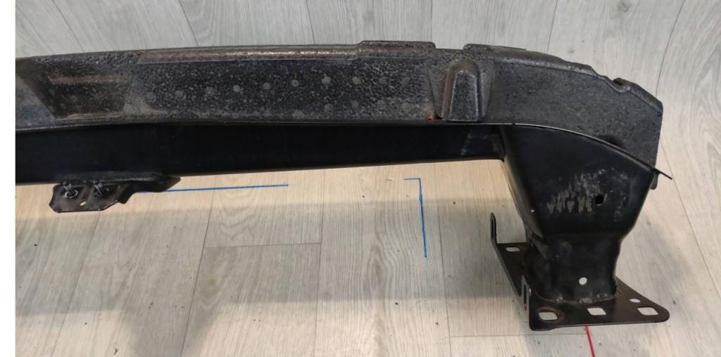 Volkswagen Golf VII 2012-2020 combi 2.0 TDI diesel MT 110 kW 2015  Výstuha predná 5G0807111