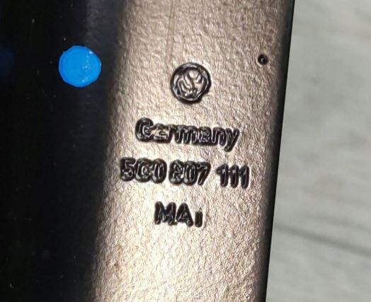 Volkswagen Golf VII 2012-2020 combi 2.0 TDI diesel MT 110 kW 2015  Výstuha predná 5G0807111