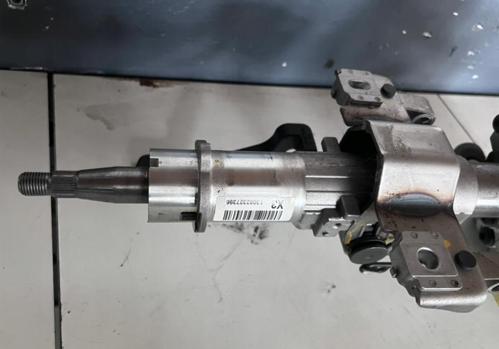 Kia Ceed II 2012-2018 combi  2014  Riadenie 56300A2000 A2563-99500