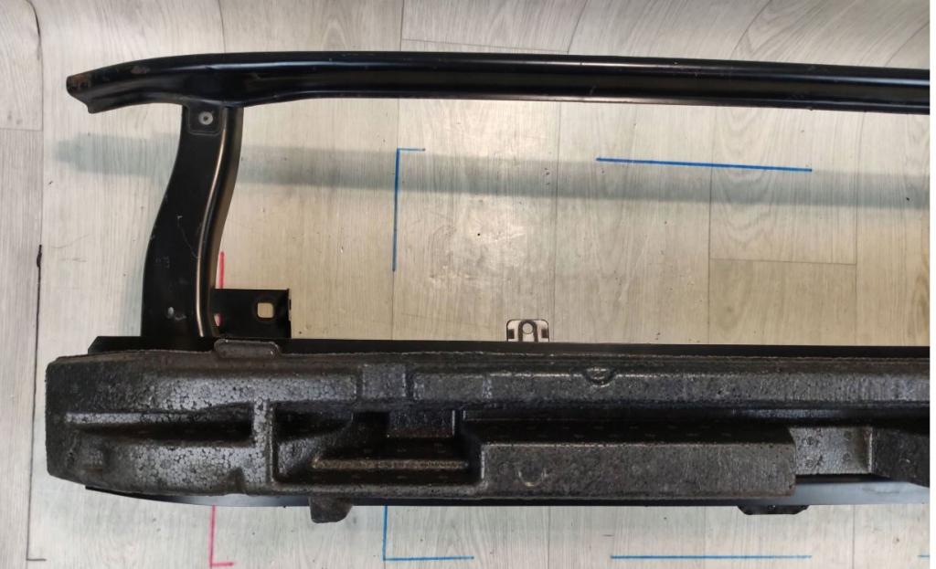 Volkswagen Golf VII 2012-2020 combi 2.0 TDI diesel MT 110 kW 2015  Výstuha predná 5G0807111