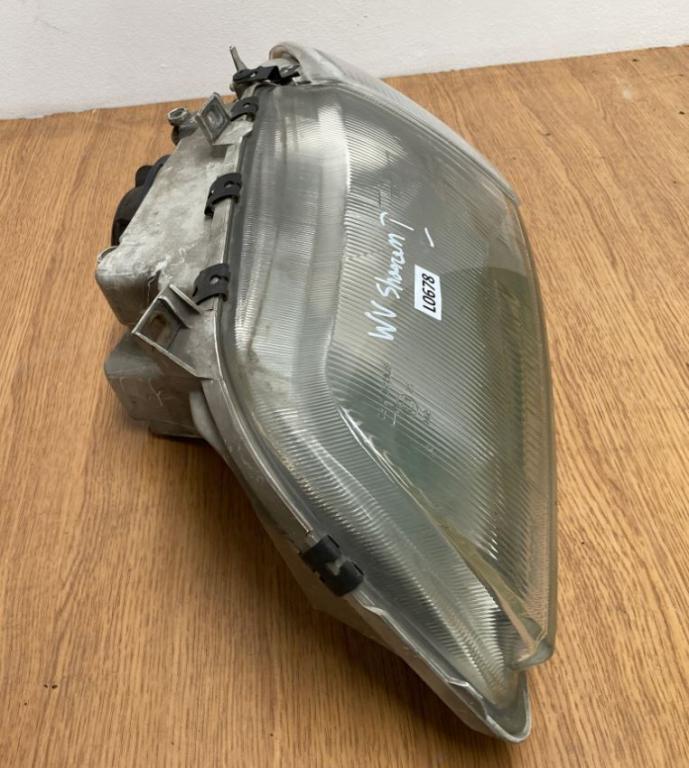 Volkswagen Sharan I 1995-2010 combi 1.9 TDI diesel MT 81 kW 1997  Svetlo predné ľavé