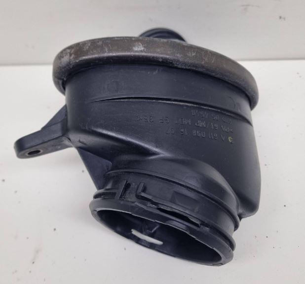 Mercedes E W211 2002-2009 sedan 2.7 CDI diesel AT 130 kW 2003  Hadica chladenia vzduchu A6110981607 054548