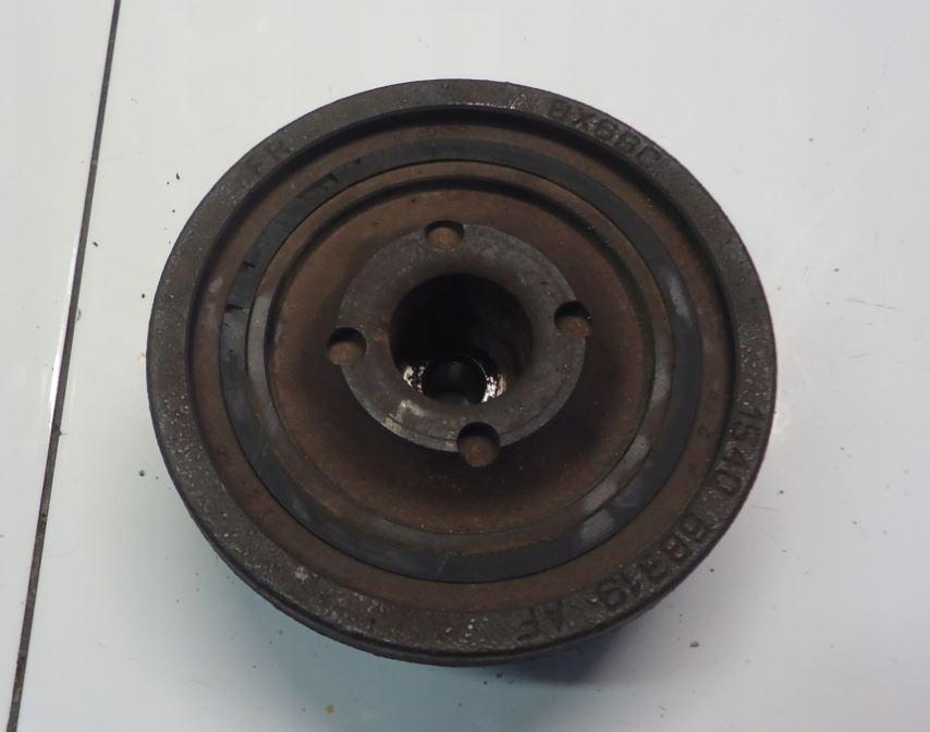 Ford Focus Mk2 2004-2011 sedan 1.8 TDCI diesel MT 85 kW 2008  Remenica 6B319-AF