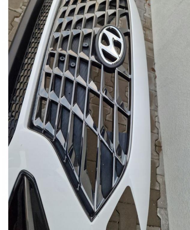 Hyundai I30 III 2016- hatchback 1.5 DPI 16v petrol MT 80.9 kW 2021  Nárazník predný