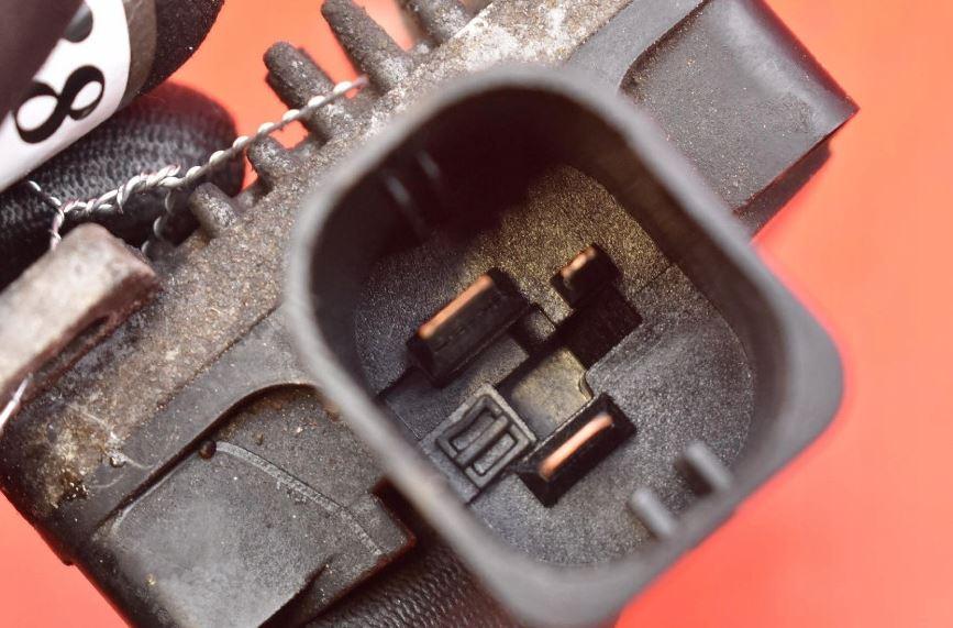 BMW 1 F20 2011-2019 hatchback 1.6 T petrol AT 125 kW 2012  Riadiaca jednotka ventilátora 940011401