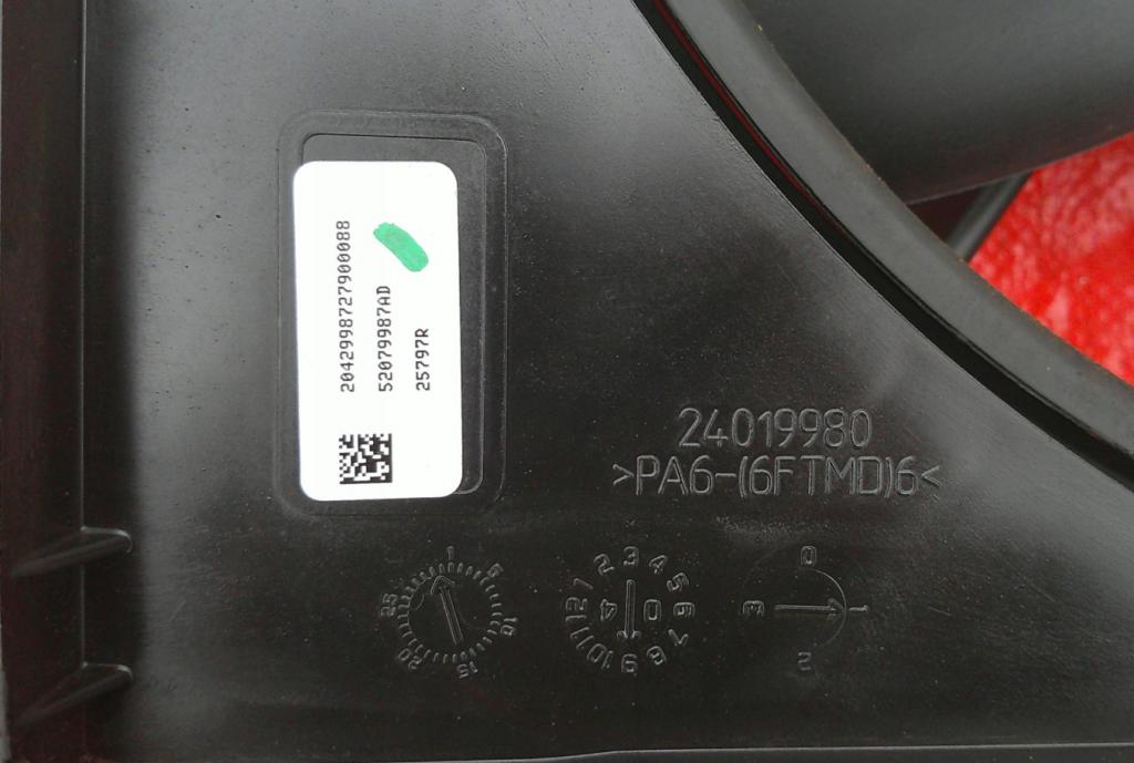 Jeep Grand Cherokee WJ 1998-2004 hatchback 2.7 CRD diesel AT 120 kW 2004  Ventilátor 55037714AC 52079987AD