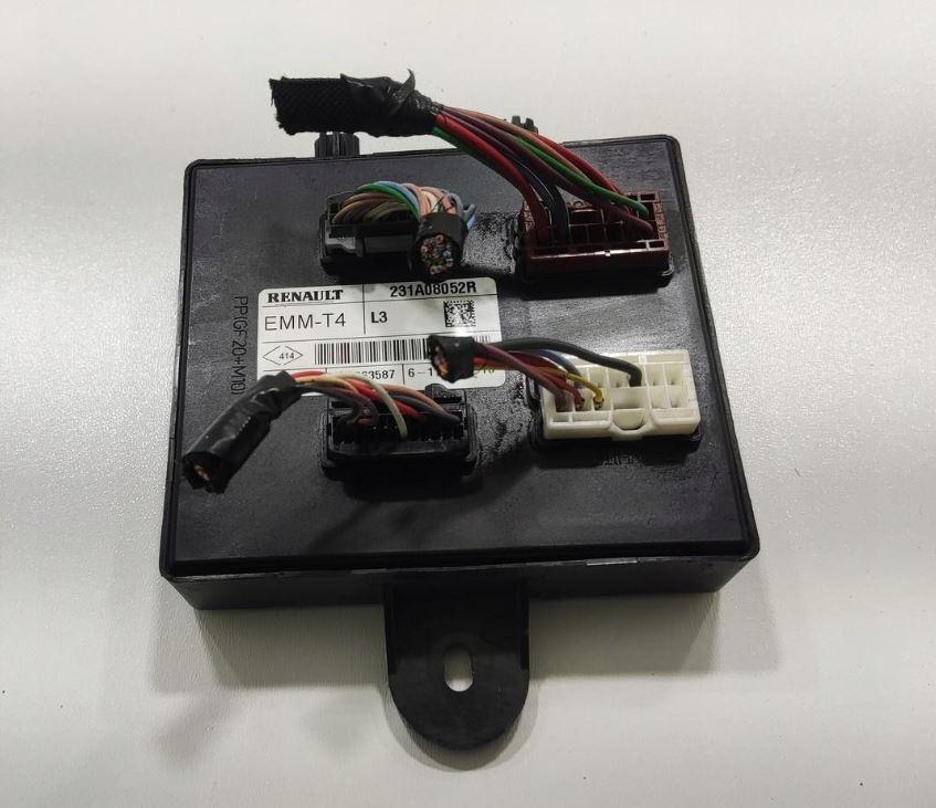Renault Trafic III 2014- hatchback 1.6 DCI diesel MT 88 kW 2015  Modul komfortu 231A08052R