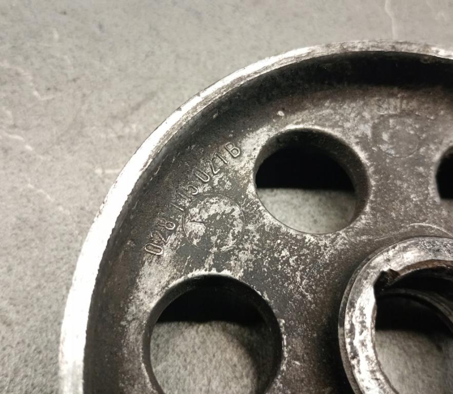 Audi VW Skoda Seat  Remenica 028115021B