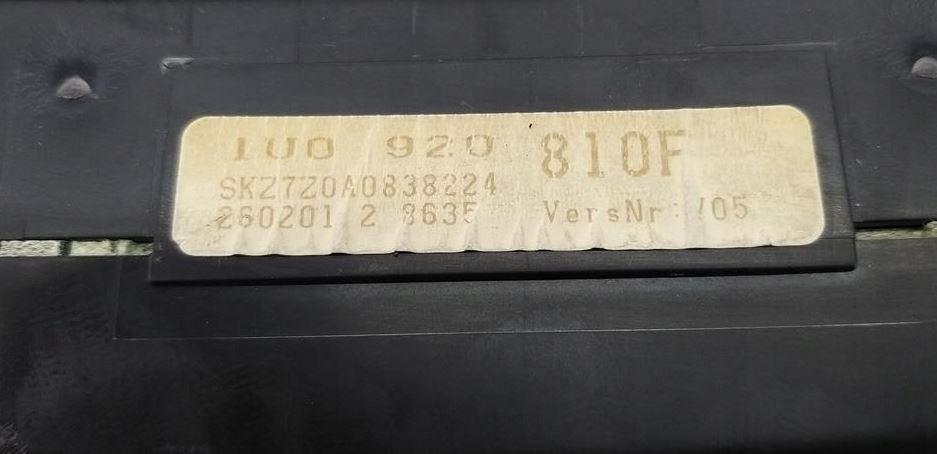 Skoda Octavia I 1996-2010 hatchback 1.9 TDI diesel MT 81 kW 1998  Prístrojová doska 1U0920810F   G750669H