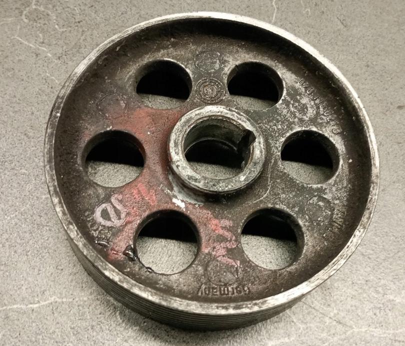 Audi VW Skoda Seat  Remenica 028115021B