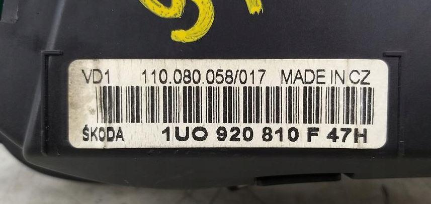 Skoda Octavia I 1996-2010 hatchback 1.9 TDI diesel MT 81 kW 1998  Prístrojová doska 1U0920810F   G750669H