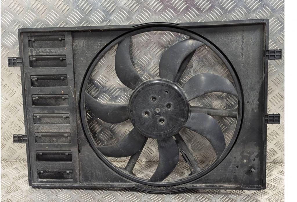 Skoda Rapid 2012-2019 hatchback 1.6 TDI diesel 85 kW 2017  Ventilátor 6C0121207