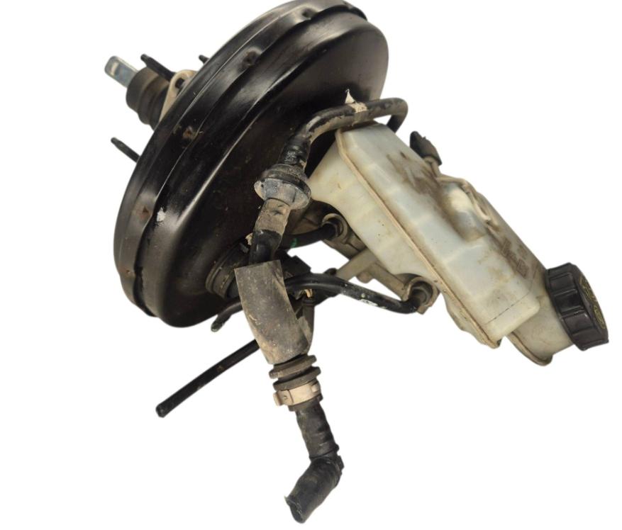 Volvo V50 combi 1.8 16v petrol MT 92 kW 2006  Posilňovač bŕzd 6N512B195AA