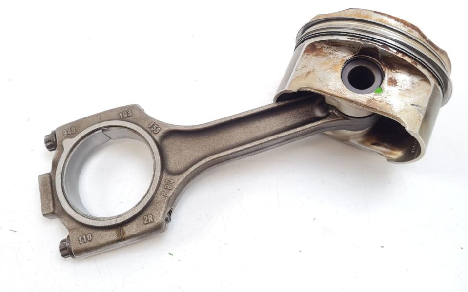 Porsche Cayenne I 2002-2010 hatchback 4.5 V8 petrol AT 250 kW 2005  Piest 93L32 LD958