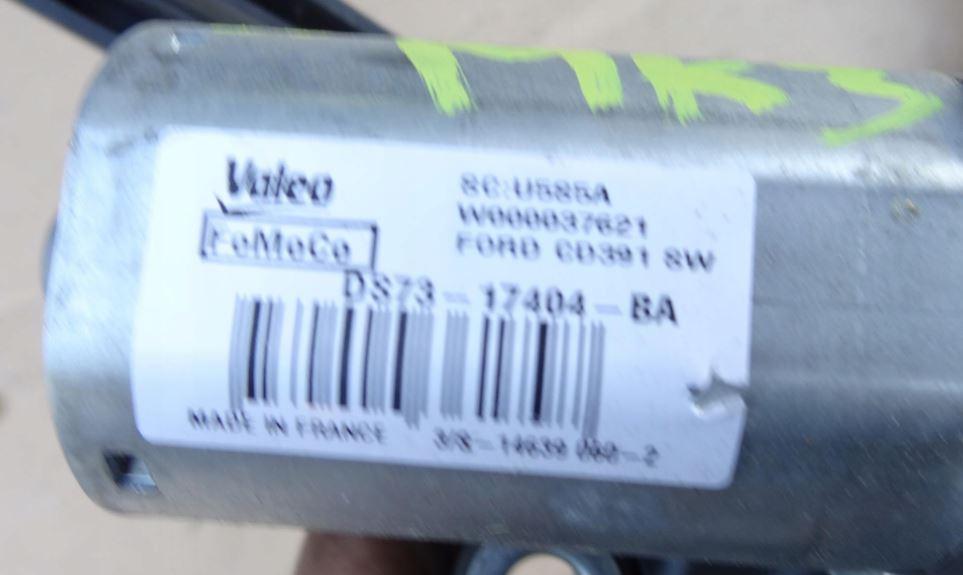 Ford Mondeo Mk5 2014-2022 hatchback 2.0 TDCI diesel MT 110.3 kW 2016  Motorček stieračov zadný DS73-17404-BA